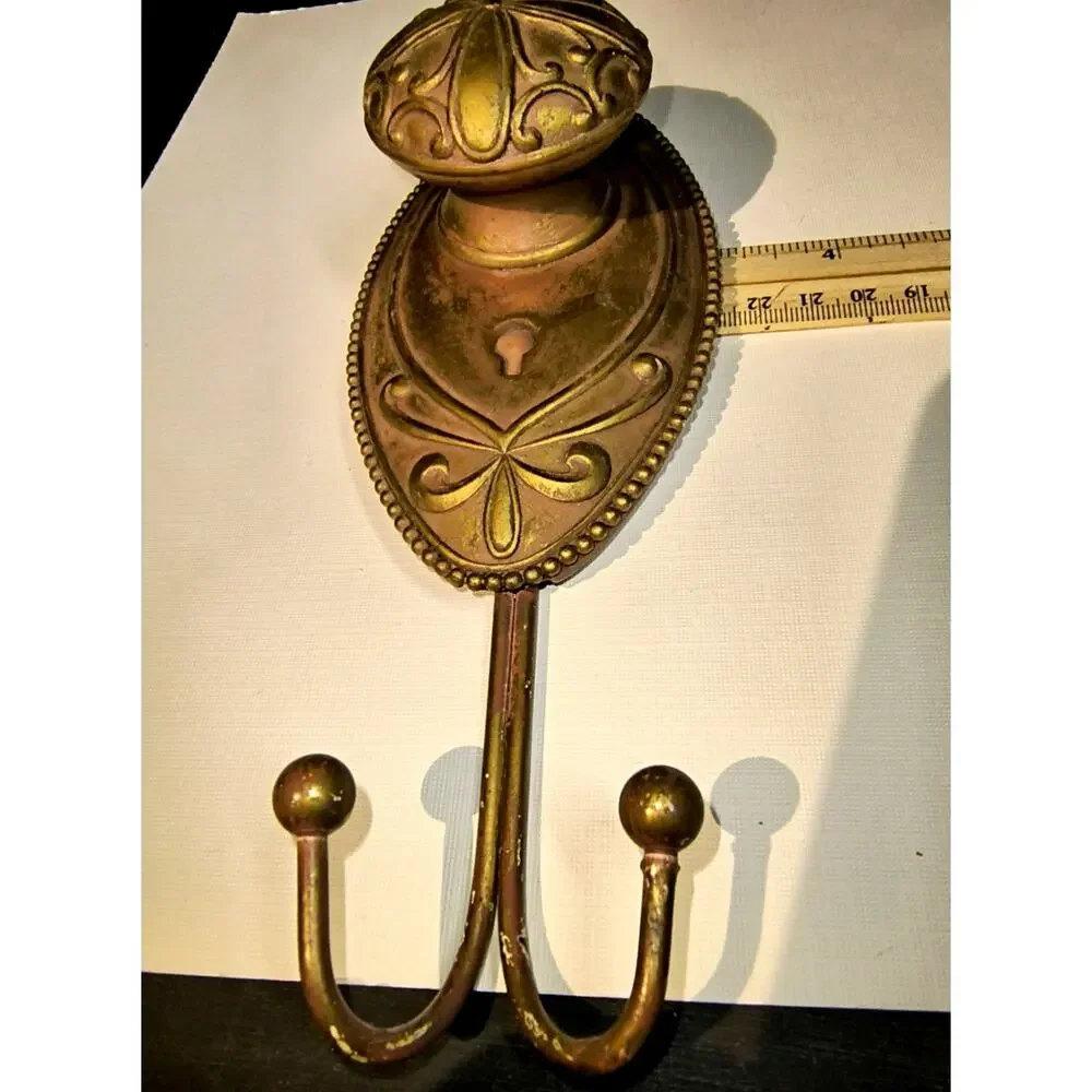 1582. Reproduction of a 1910s Door Knob Coat Hooks